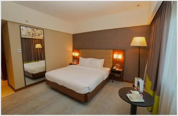 5 Star The Grand Lux Hotel Doha